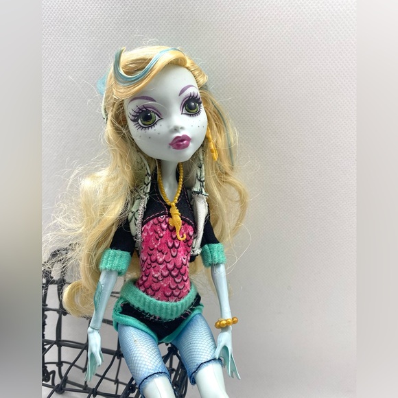 Monster High First Wave Lagoona Blue Doll Mattel READ - Picture 9 of 10